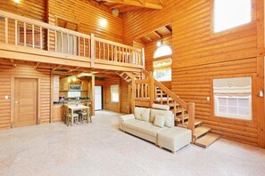 C | Living area | Flat-screen TV - Jeju 369 (Jeju City)