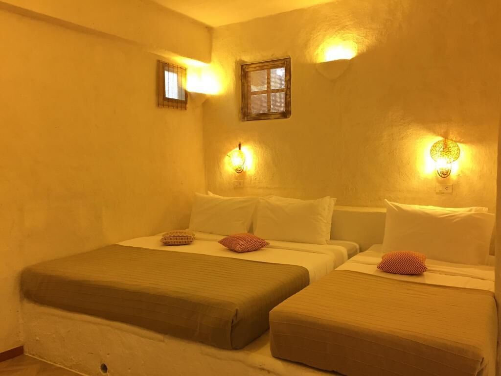 Minibar, skrivebord, blendingsgardiner og ekstrasenger (mot et tillegg)