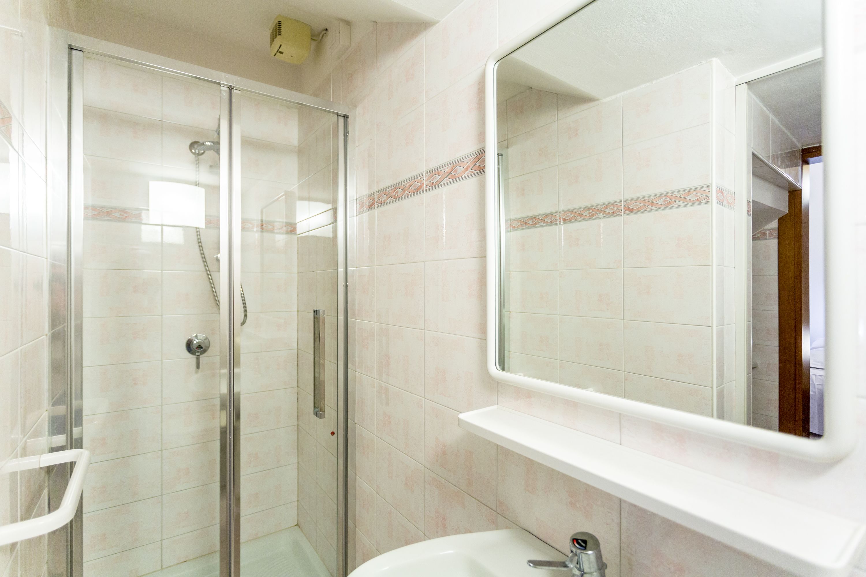 Chambre Double Standard | Salle de bain