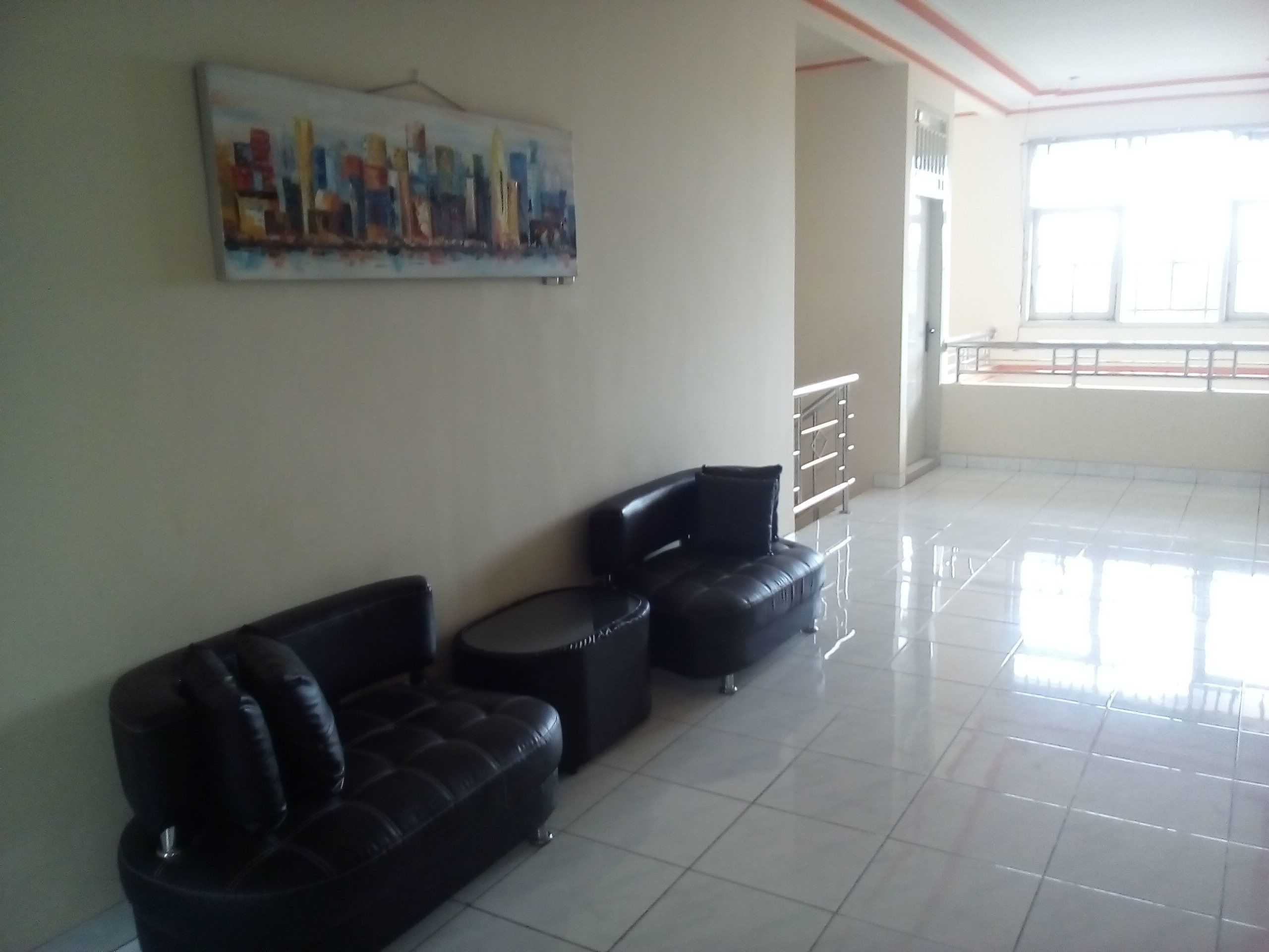 House, 4 Bedrooms | Living room | 32-inch LCD TV with cable channels, TV