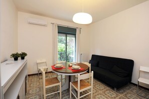 In-room dining - Tizi Apartments (Maiori)