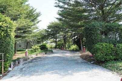 Lux Inn