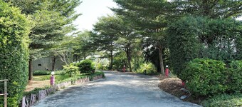 Lux Inn