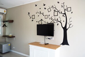 1 Bedroom House