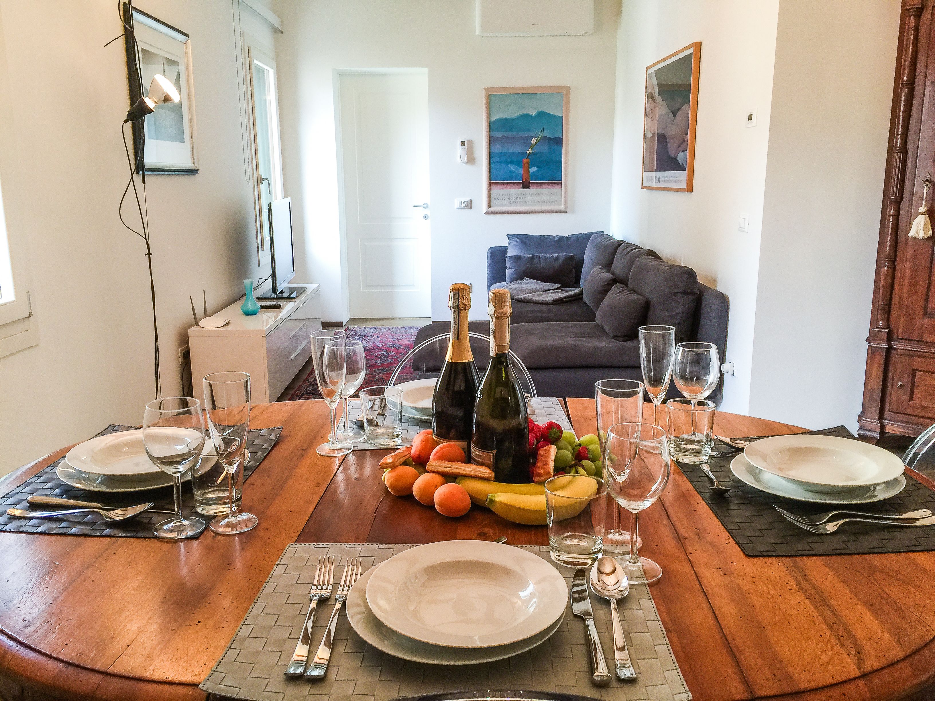 Căn hộ dành cho gia đình, 3 phòng ngủ, tòa nhà phụ | Nội thất lối vào