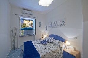 Apartment, 2 Bedrooms, Terrace, Sea View