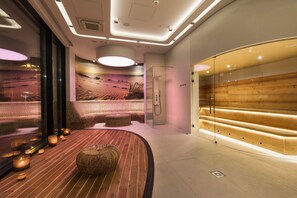 Sauna, steam room, body treatments, aromatherapy, hot stone massages