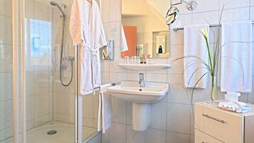 Free toiletries, hair dryer, towels