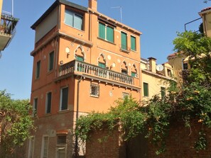 Front of property - San Rocco (Venice)