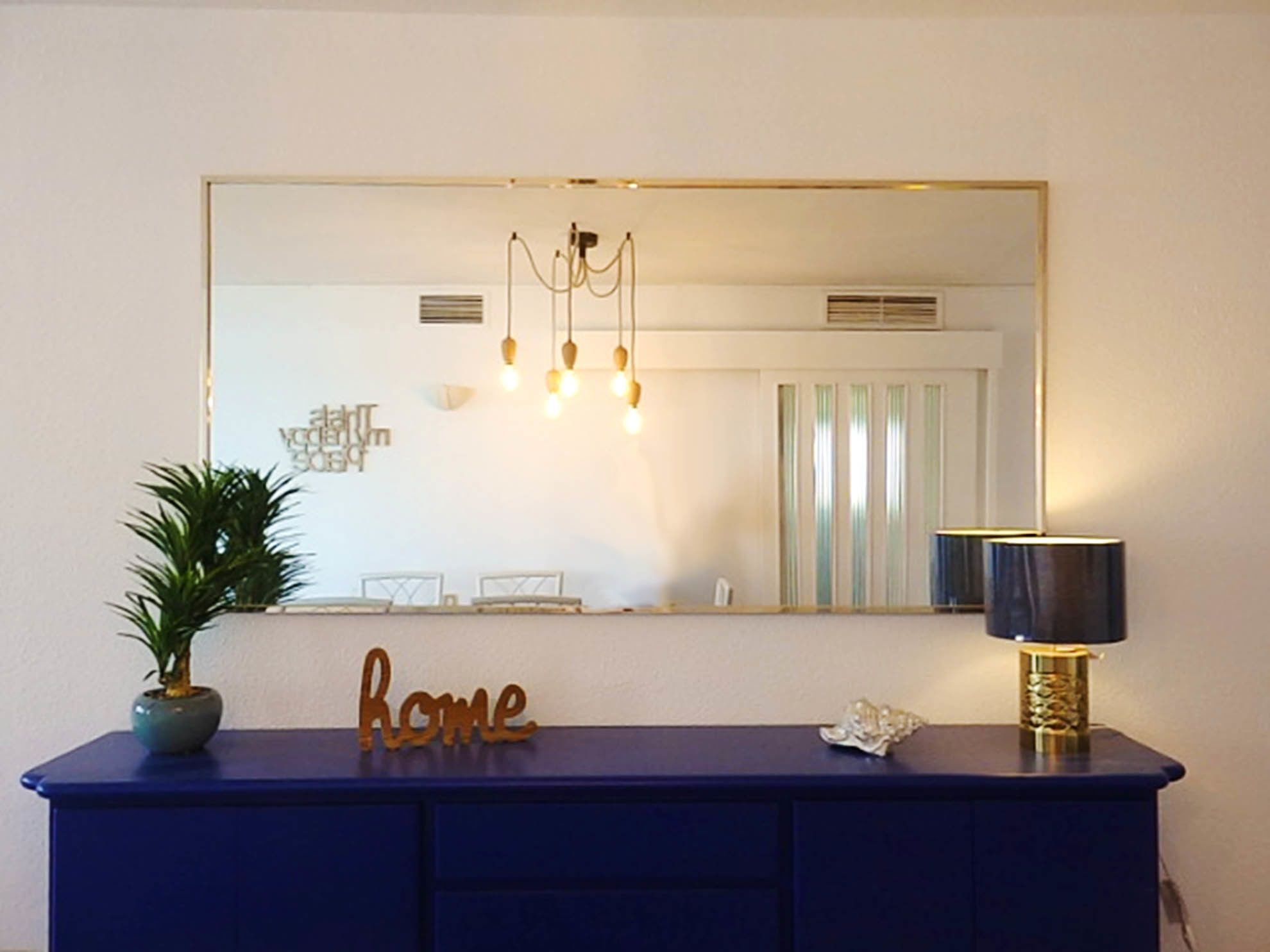 apartment, 3 bedrooms (7 d) | living room | flat-screen tv