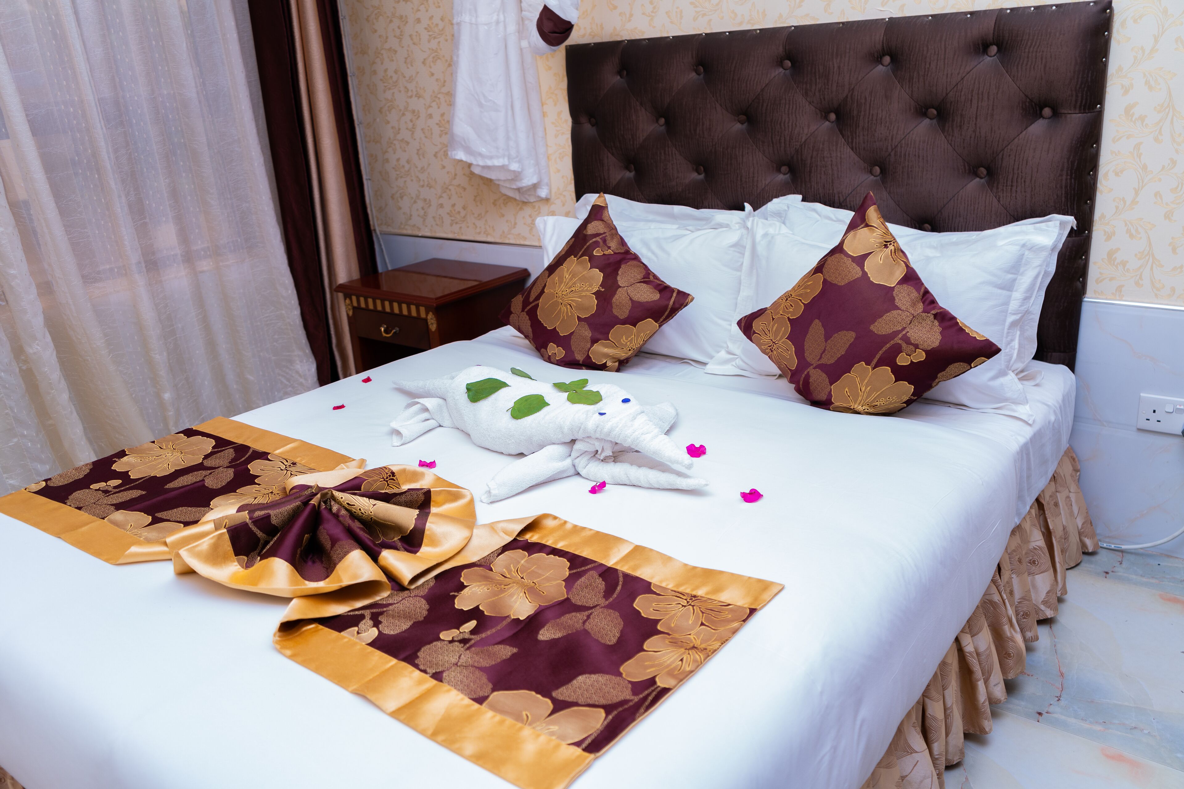 premium bedding, in-room safe, desk, blackout curtains