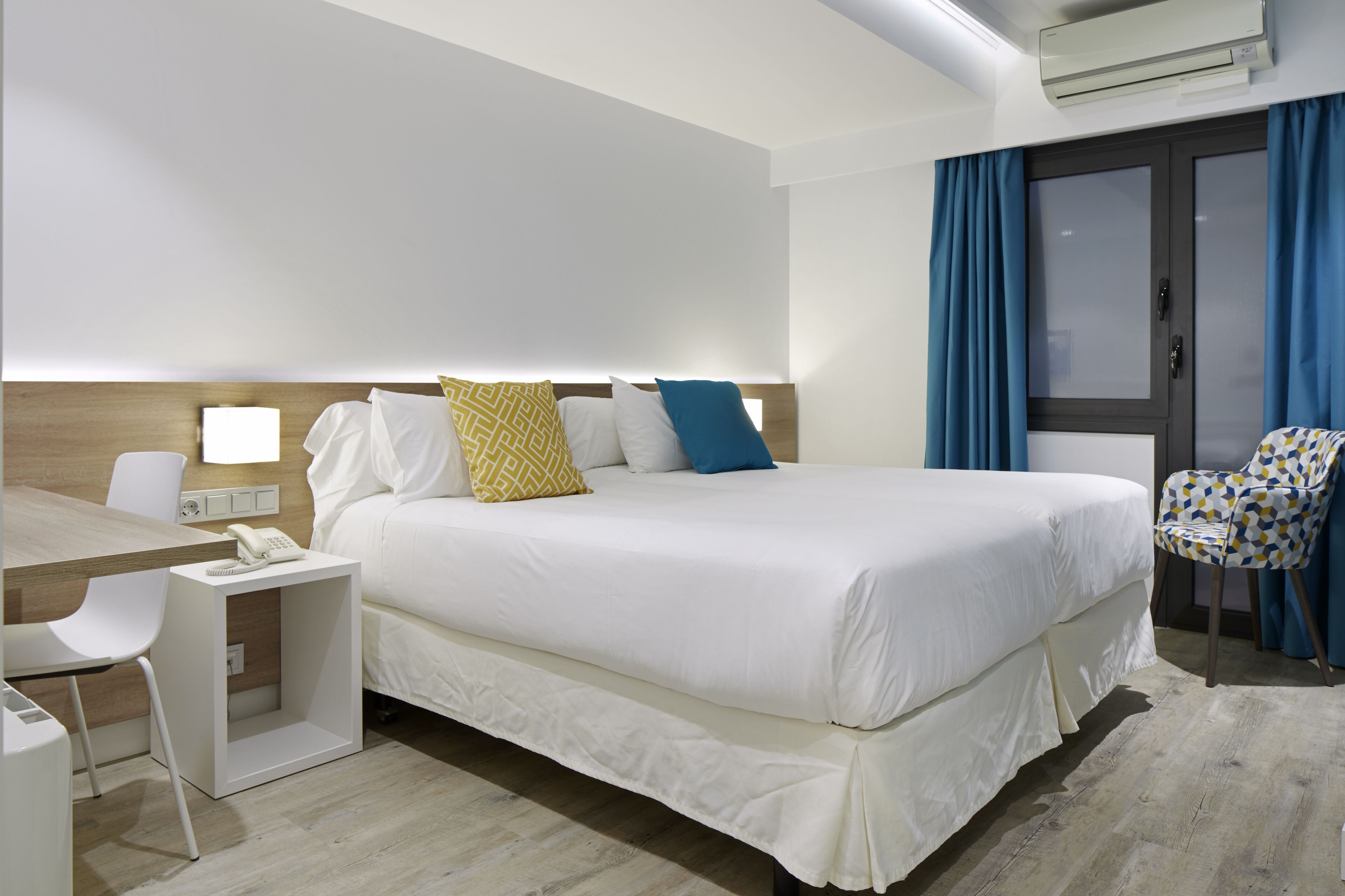 in-room safe, desk, blackout curtains, soundproofing