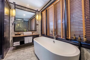 Free toiletries, hair dryer, bathrobes, slippers - Koi Resort and Spa Hoi An (Da Nang)