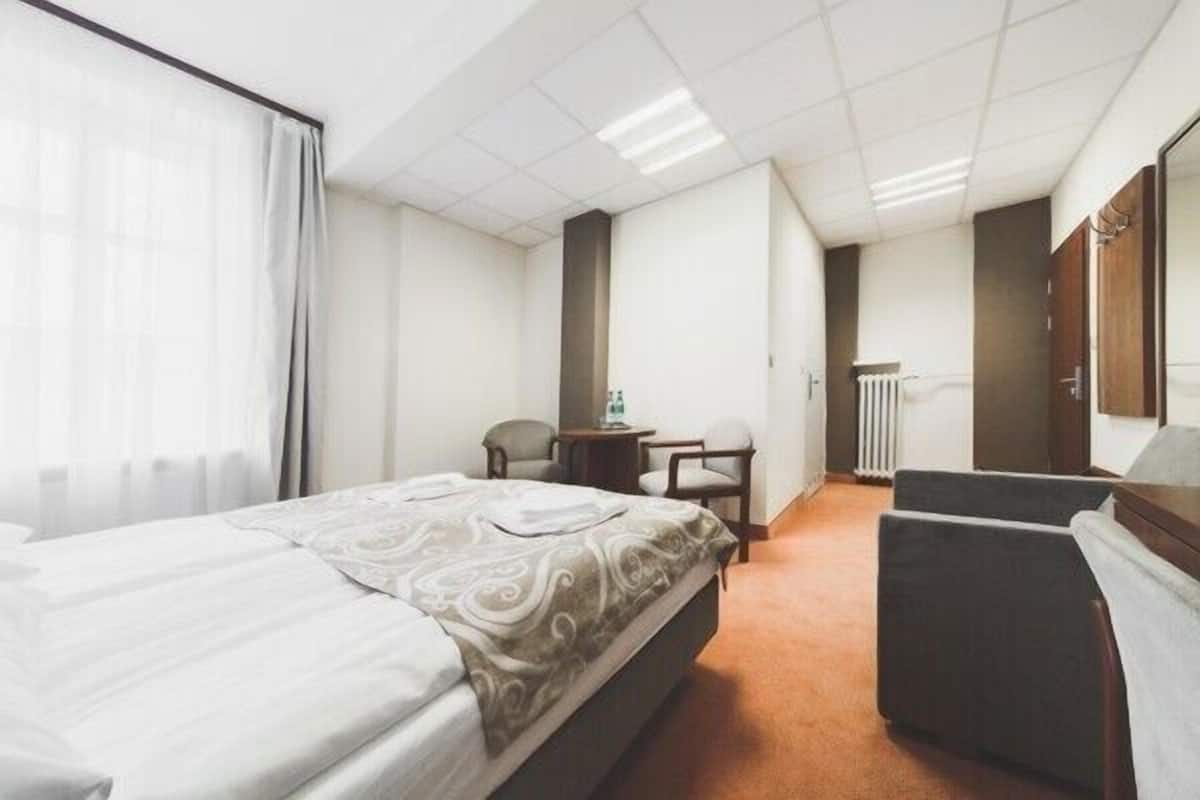 Superior Double Room | Iron/ironing board (on request), WiFi (free)