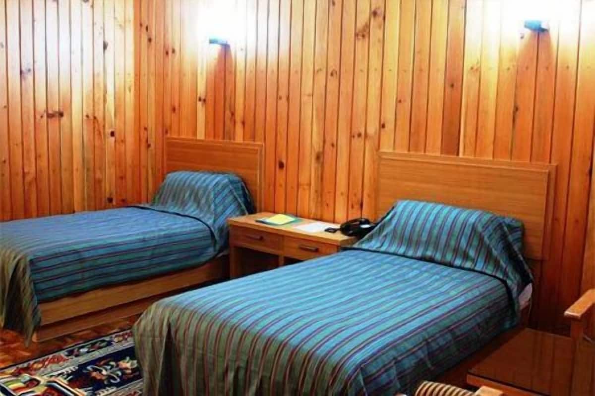 Deluxe Double or Twin Room | Free rollaway beds, free WiFi