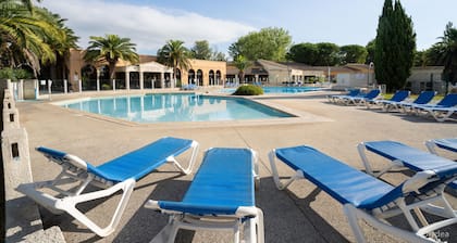 Adonis Arles by Olydea