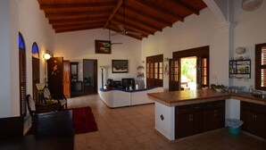 3 Bedroom House | 1 ห้องนอน, เตารีด/โต๊ะรีดผ้า, Wi-Fi ฟรี