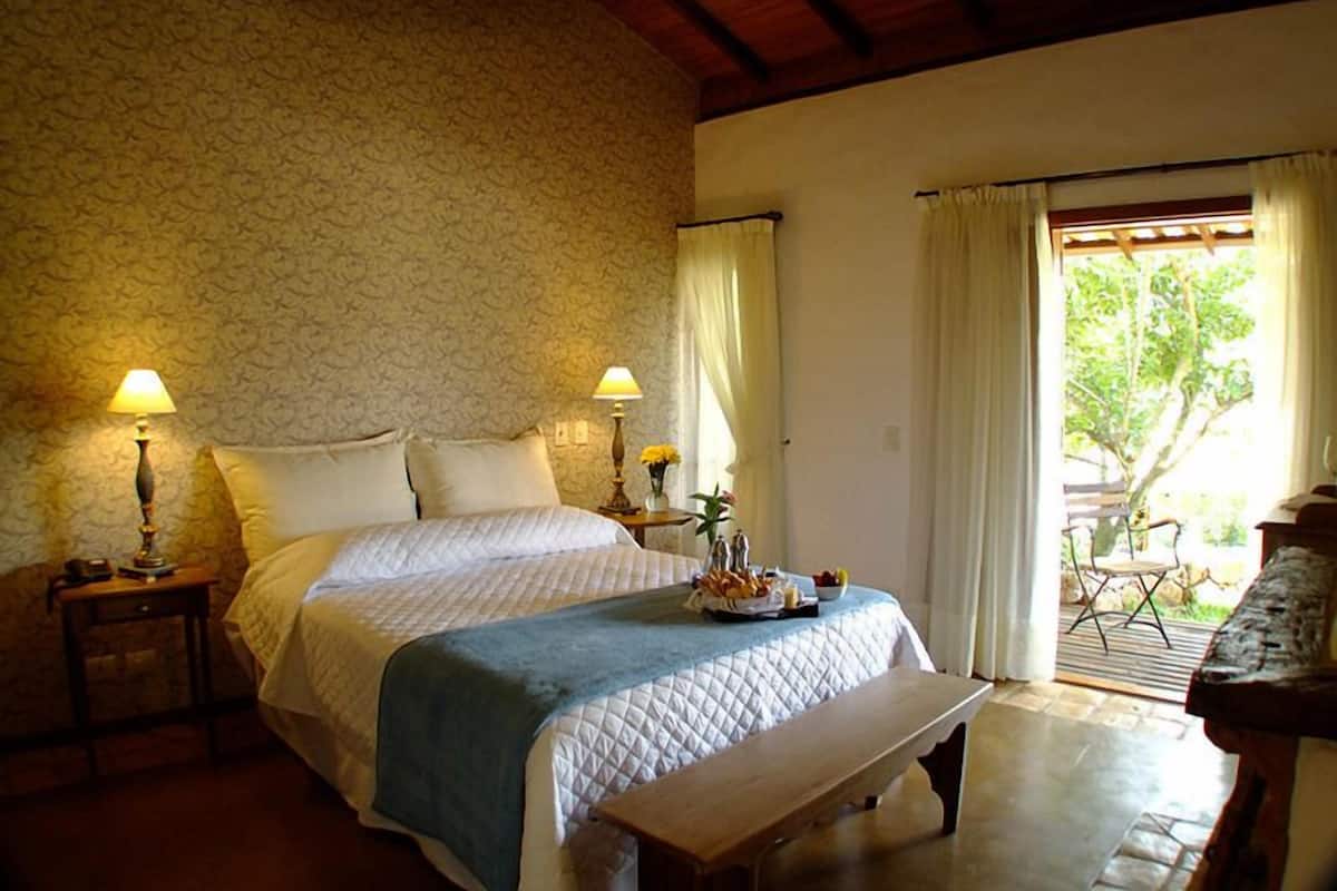 Habitación de lujo | Minibar, cortinas opacas, wifi gratis y ropa de cama