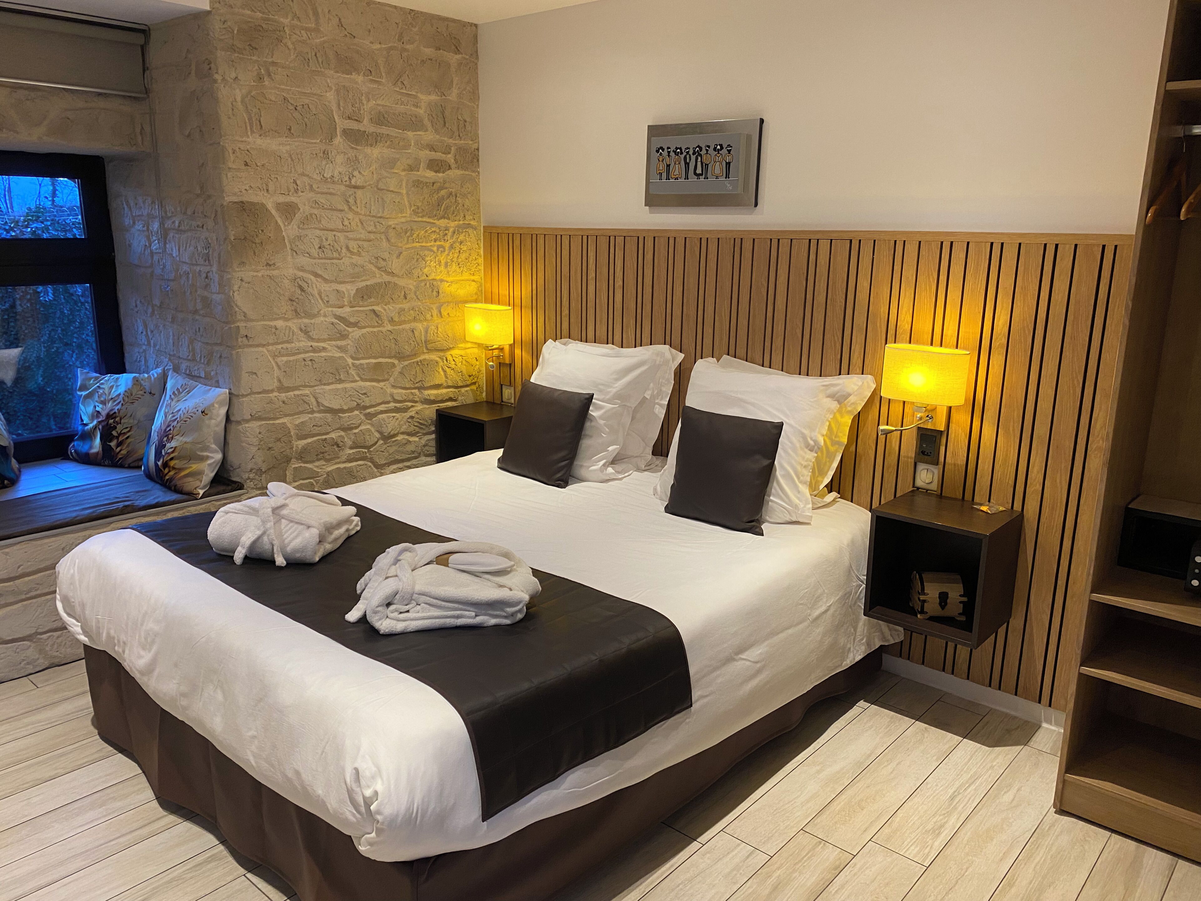 Exclusive Studio, 1 Double Bed with Sofa bed, Accessible, Kitchen | In-room safe, soundproofing, free cots/infant beds, rollaway beds