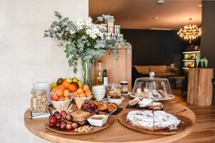 Daily buffet breakfast (EUR 16 per person)