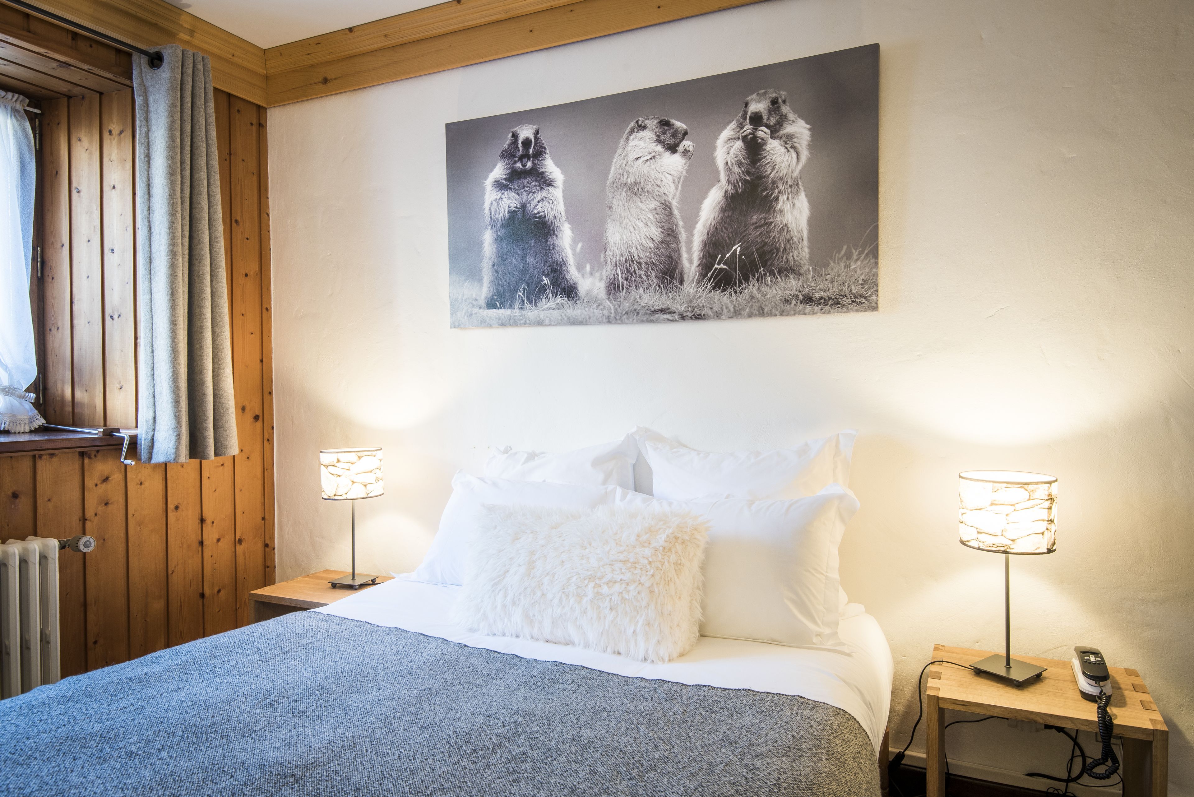 Chambre Double Supérieure | Literie de qualité supérieure, décoration personnalisée