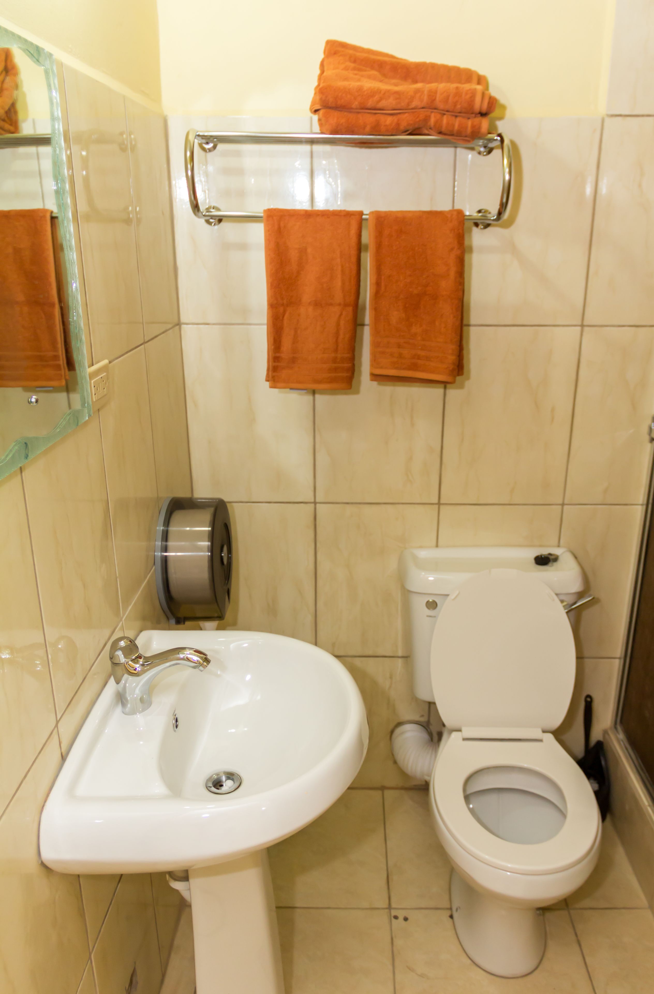 Comfort Apartment, 1 Bedroom (Nylon Pool Suite) | Bathroom | Shower, rainfall showerhead, towels
