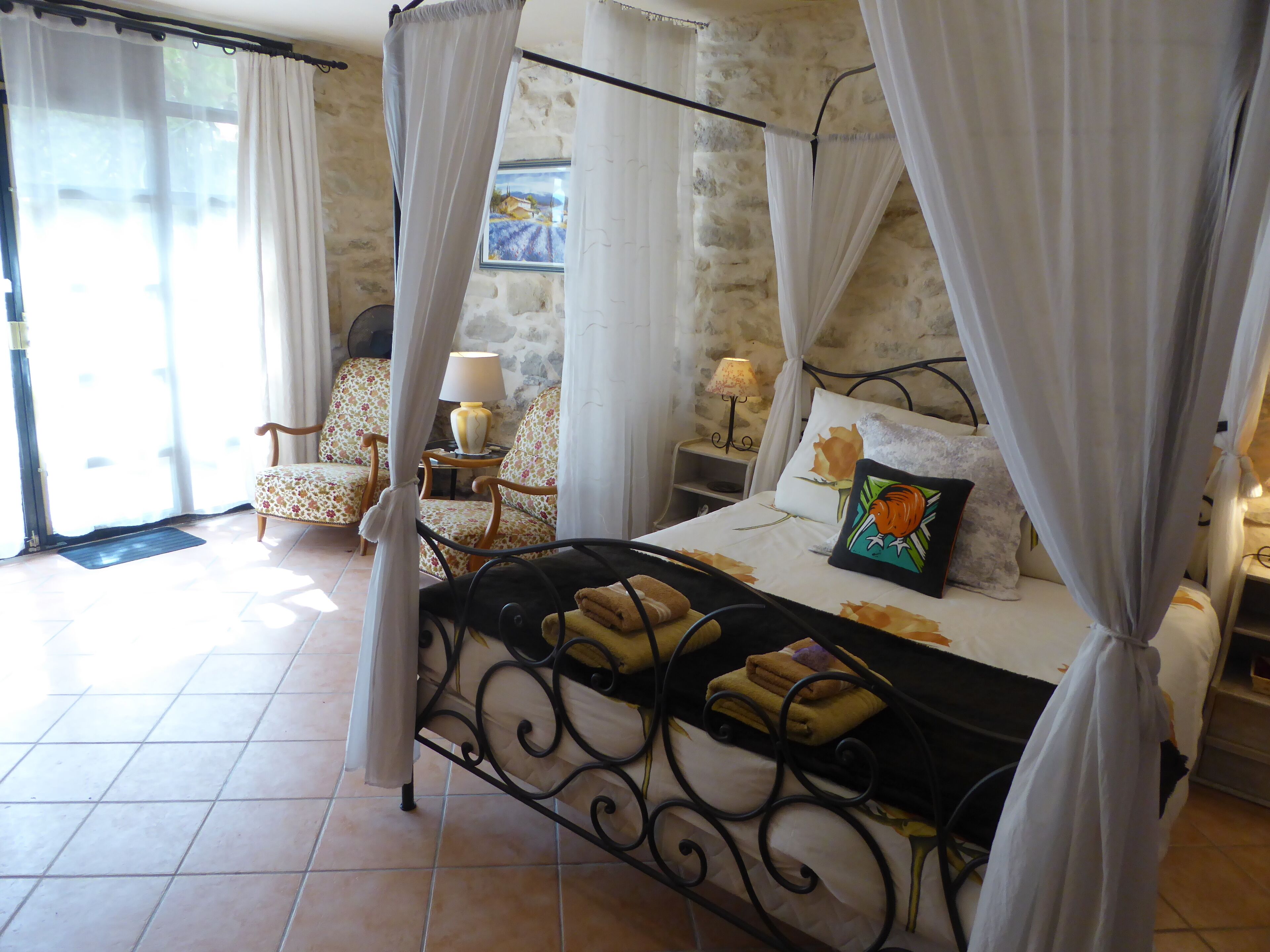 Apartemen Romantis, 1 Tempat Tidur Queen, Bebas Asap Rokok | Seprai premium, selimut bulu angsa, dan didekorasi berbeda-beda