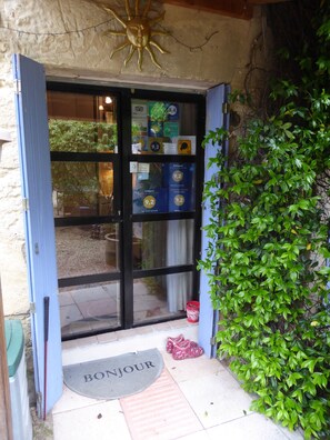 Reception - Mas Saint Antoine (Rognonas)