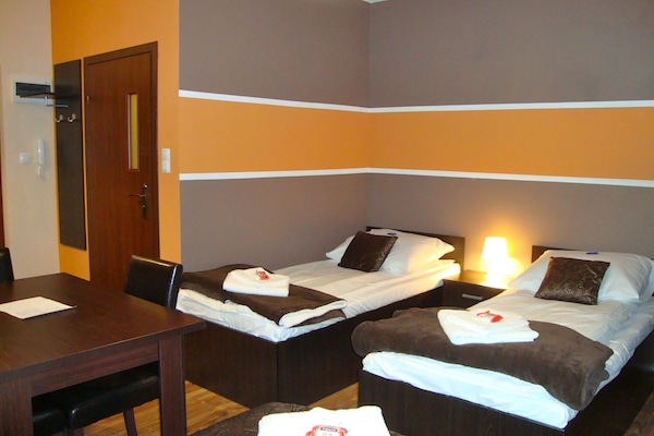 Exclusive-Studiosuite, 1 Schlafzimmer, Kochnische | Hochwertige Bettwaren, Bügeleisen/Bügelbrett, Zustellbetten