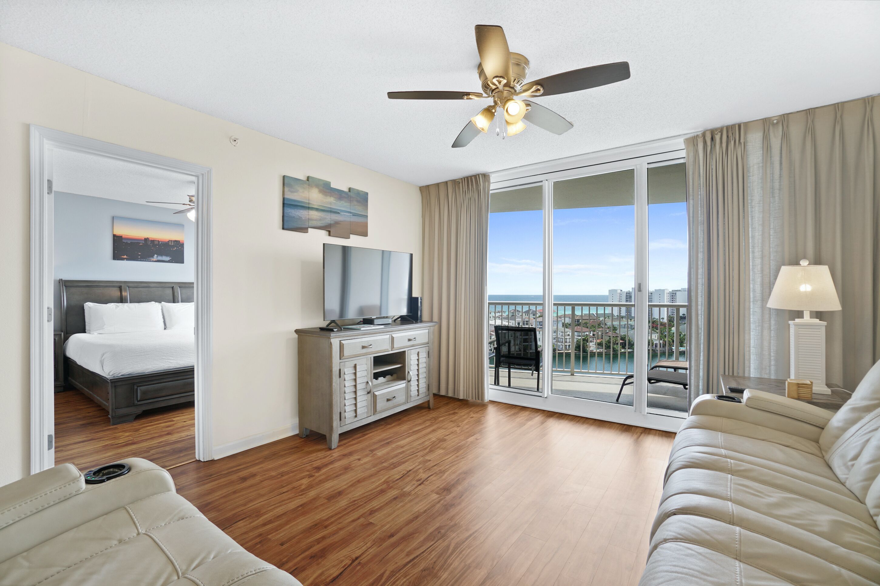 Condo, 2 Bedrooms, Ocean View (1002) | Living area | TV
