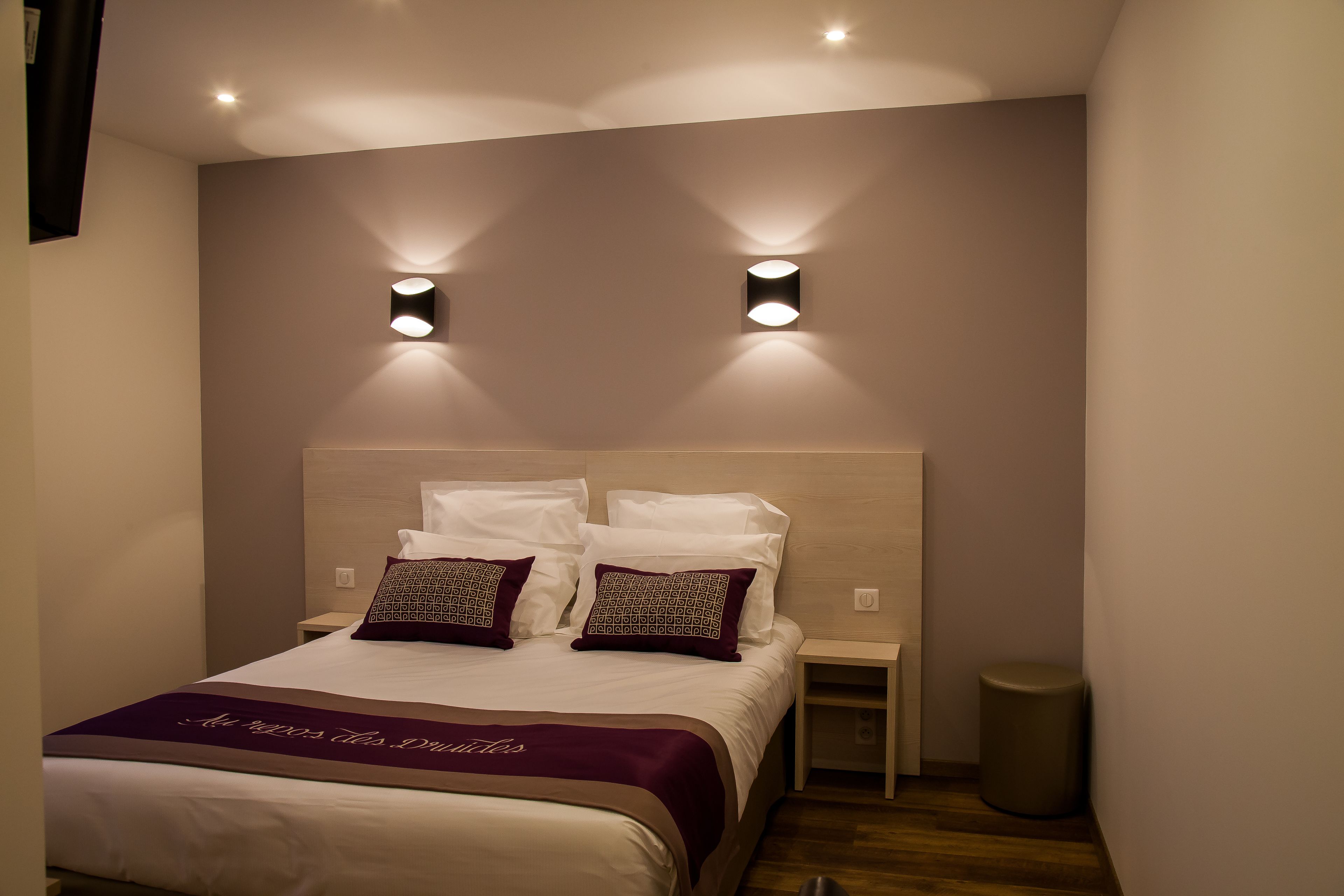 superior room | 1 bedroom, minibar, desk, soundproofing