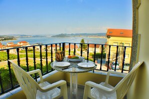 스탠다드 아파트, 침실 2개 | 발코니