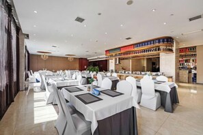 Restaurant - Broma Hotel (Tongchuan)
