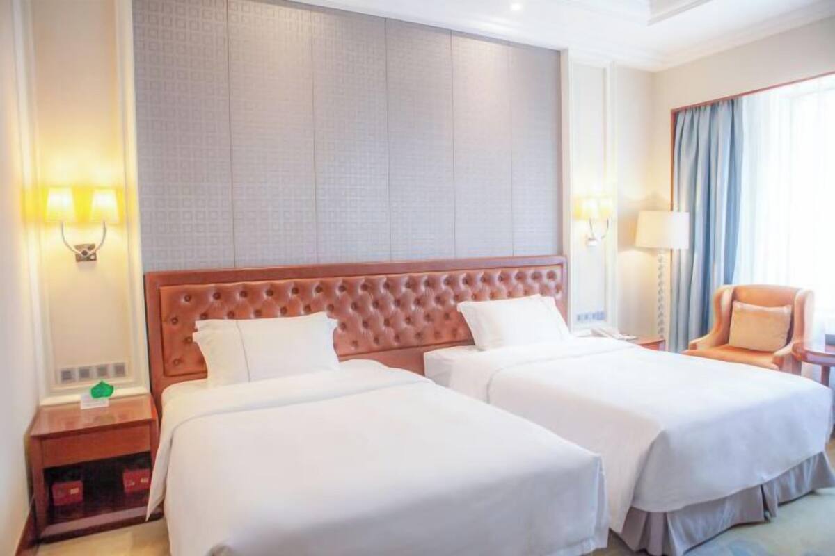 Internet, alarm clocks