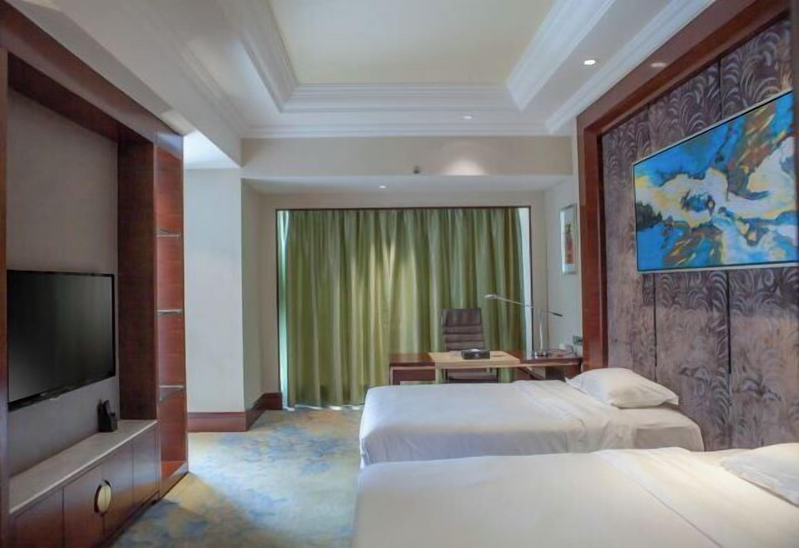 Acceso a internet y despertador 