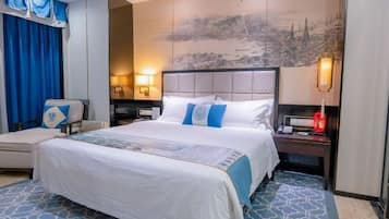 Cots/infant beds, Internet, alarm clocks