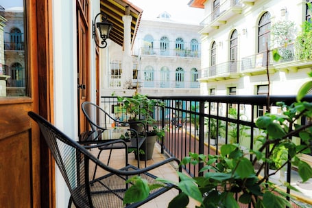 Exclusive House | Terrace/patio