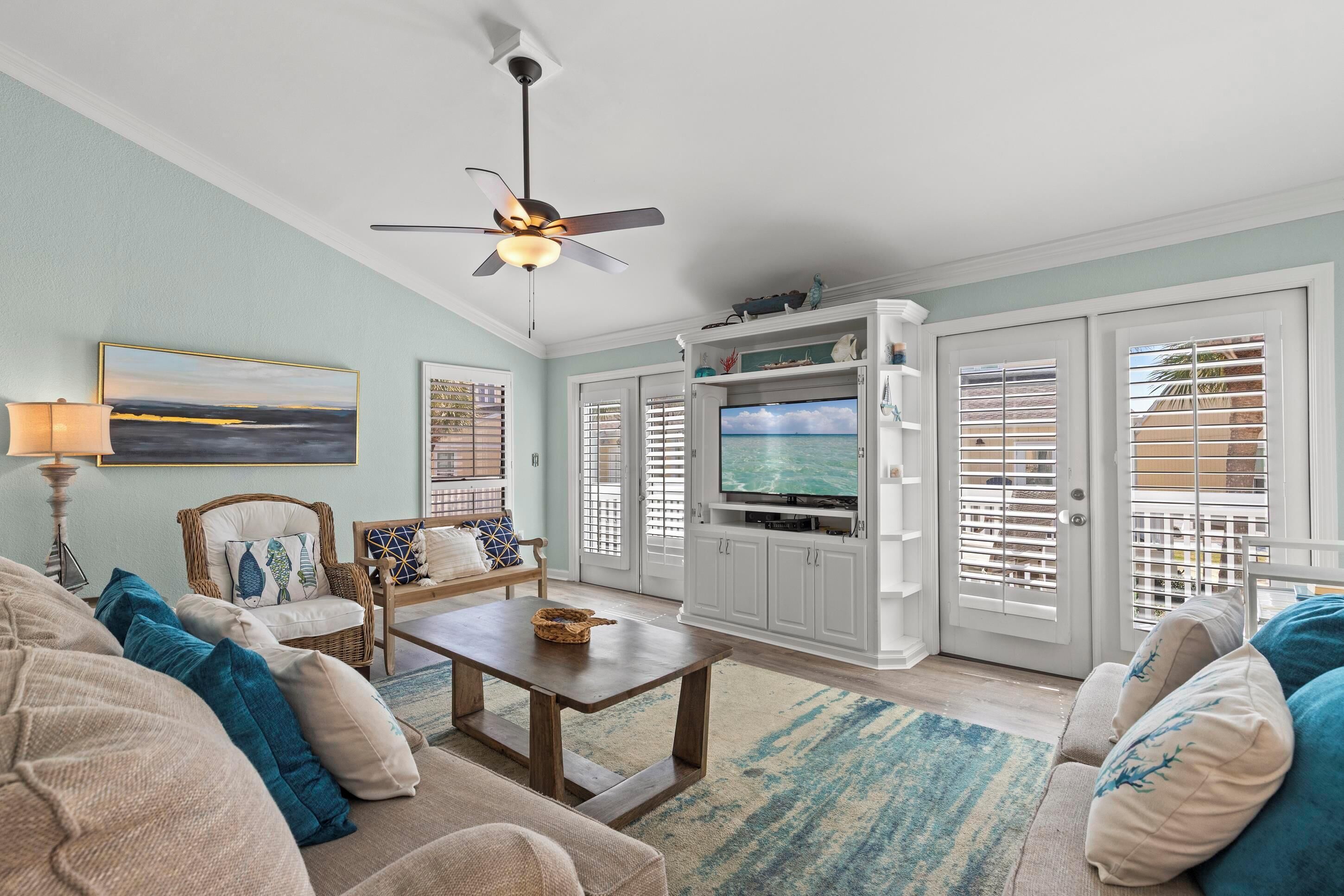 콘도 | 거실 공간 | TV