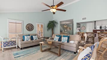 Leilighet | Oppholdsområde | TV