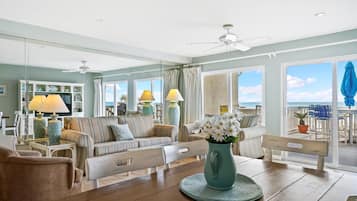 Condo, 2 quartos, vista para o mar (3) | Opções para refeição no quarto