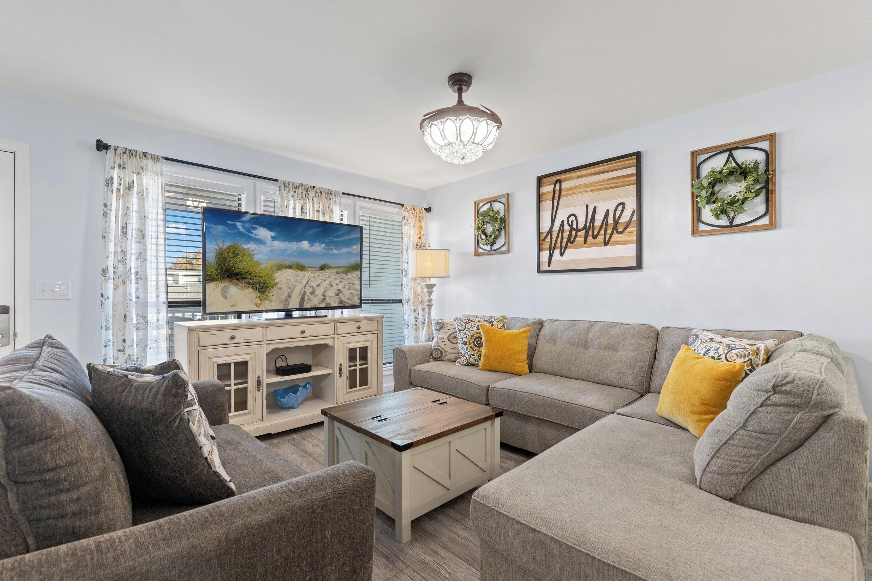 Condo | Living area | TV