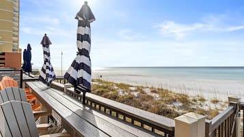 Townhome, 4 Bedrooms, 4.5 Bathrooms (B) | Balcony view