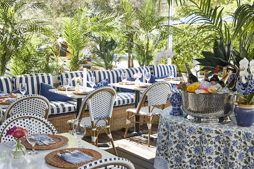 Holiday House Palm Springs