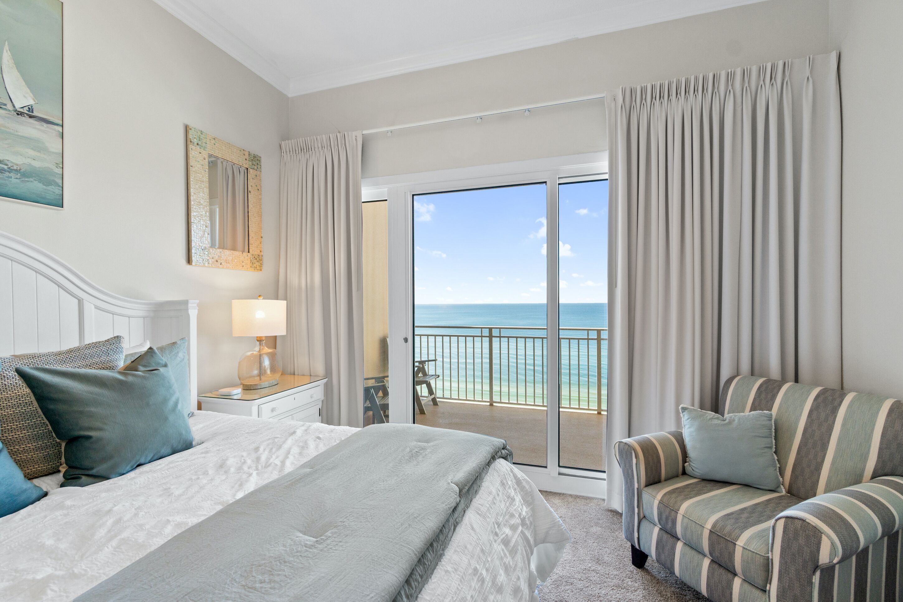 Appart'hôtel, 3 chambres, vue océan, en front de plage