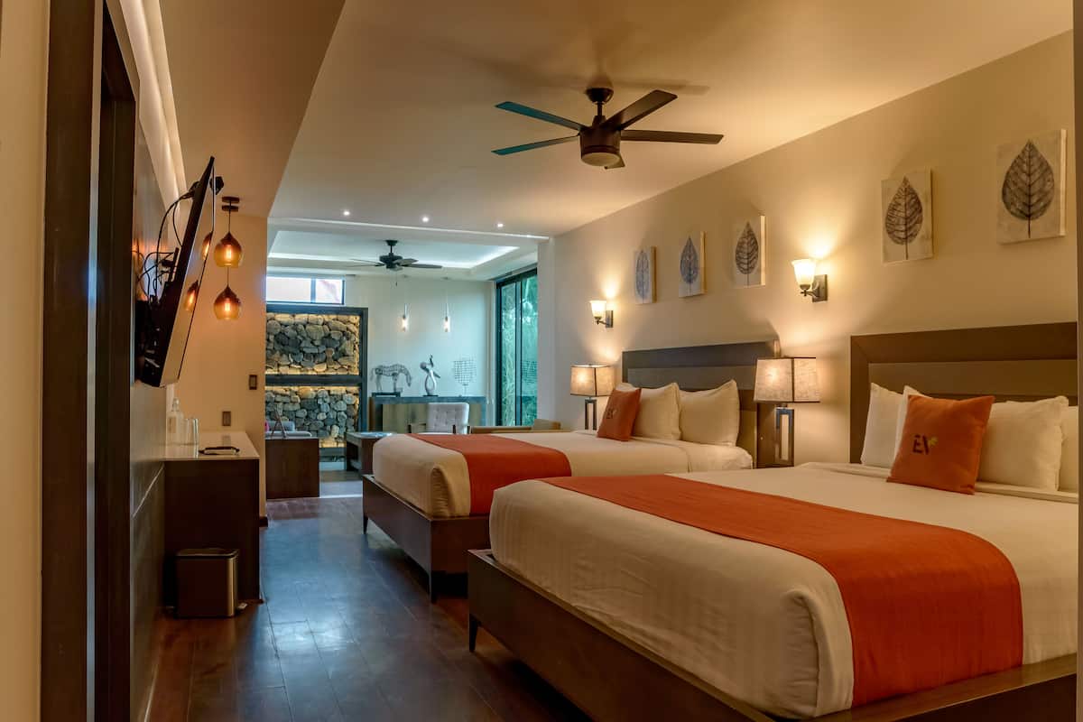 Superior Villa | Peti besi dalam bilik, seterika/papan seterika, Wi-fi percuma 