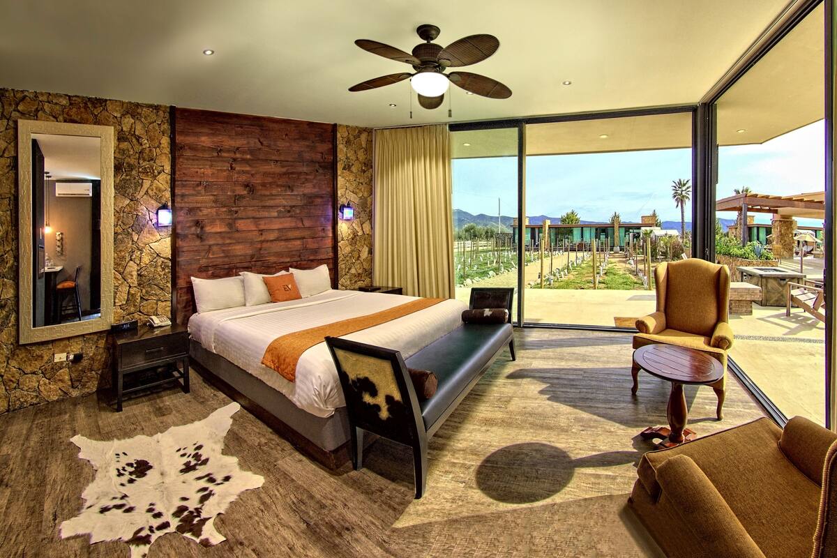 Grand Villa (Deluxe) | Peti besi dalam bilik, seterika/papan seterika, Wi-fi percuma 