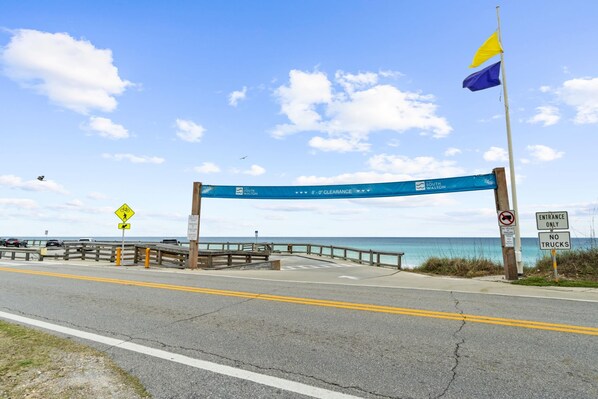 Beach - Woodland Shores Beach Resort by Panhandle Getaways (Miramar Beach)