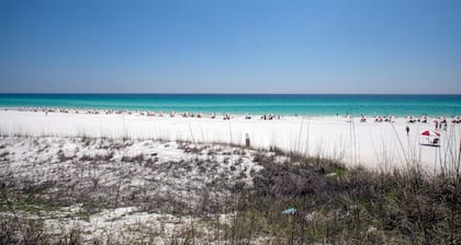 Woodland Shores Beach Resort by Panhandle Getaways