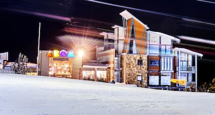Abom Hotel