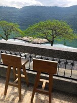 Habitación de luna de miel doble, balcón, vistas al lago | Vistas al lago